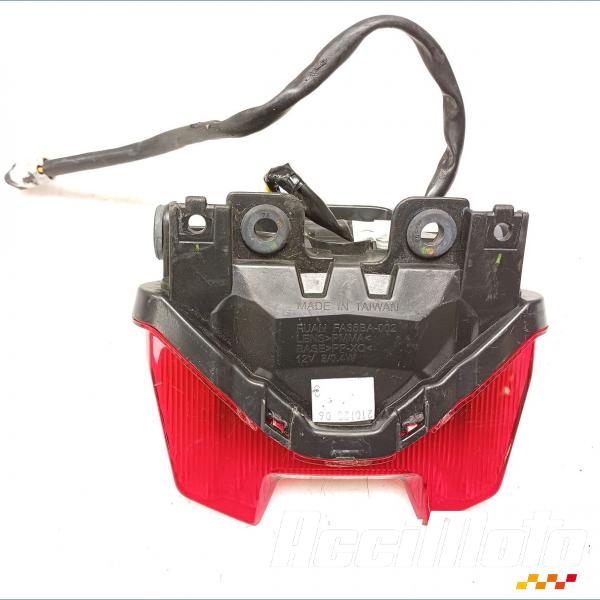 Pièce Moto Feu arrière YAMAHA MT-07