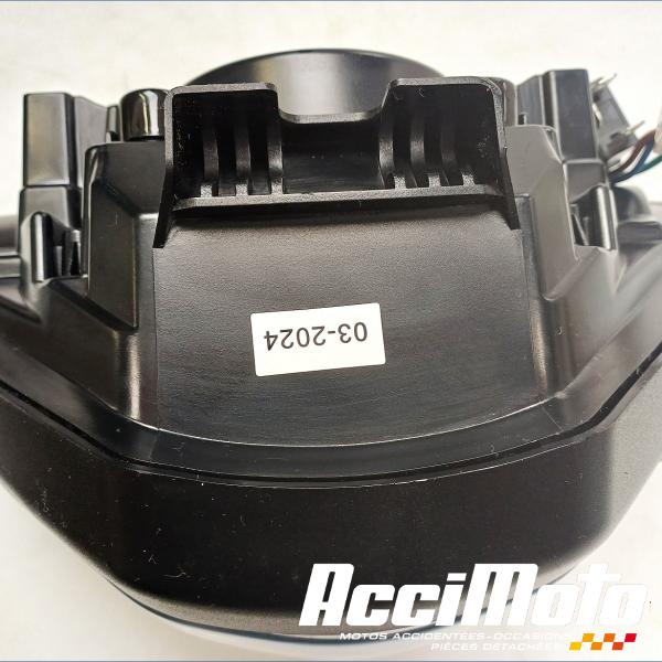 Pièce Moto Phare (optique avant) YAMAHA MT-09