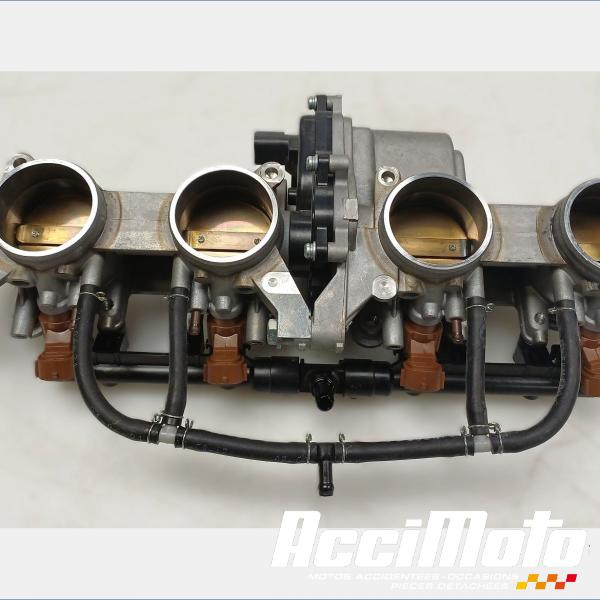 Part Motor bike Rampe d'injection (moteur) SUZUKI GSXR 1340 HAYABUSA