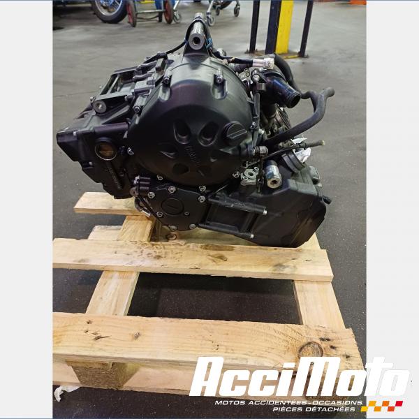 Pièce Moto Moteur YAMAHA FZ1 N