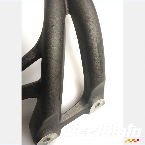 Pièce Moto Platine repose-pied arrière (droit) TRIUMPH SPEED TRIPLE 1050 RS