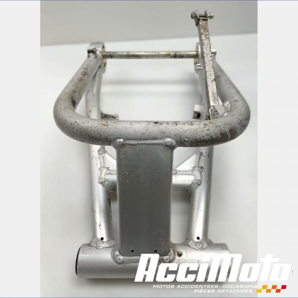 Pièce Moto Bras oscillant KAWASAKI ZRX 1100