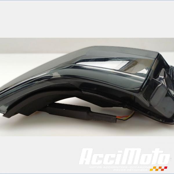 Pièce Moto Clignotant avant (gauche) YAMAHA TMAX XP530