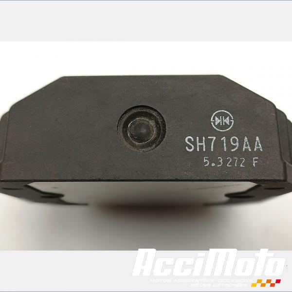 Pièce Moto Régulateur de tension  YAMAHA TMAX XP530