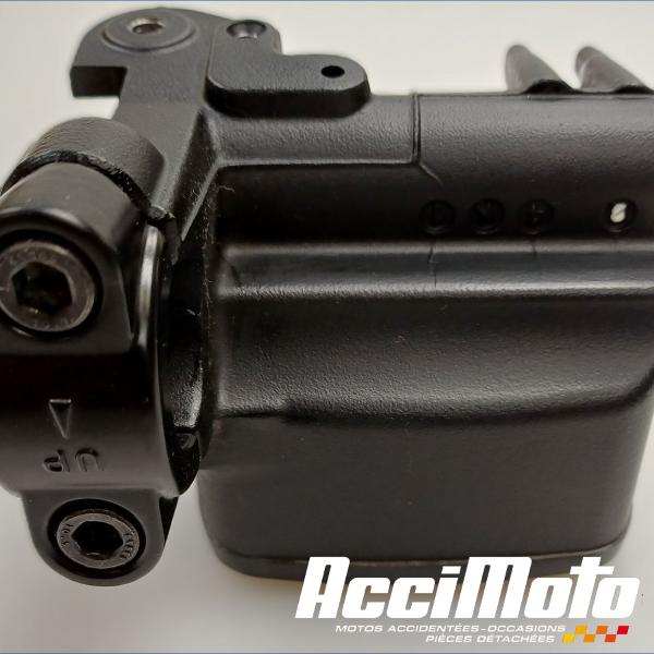 Pièce Moto Maître cylindre de frein avant YAMAHA TMAX XP530