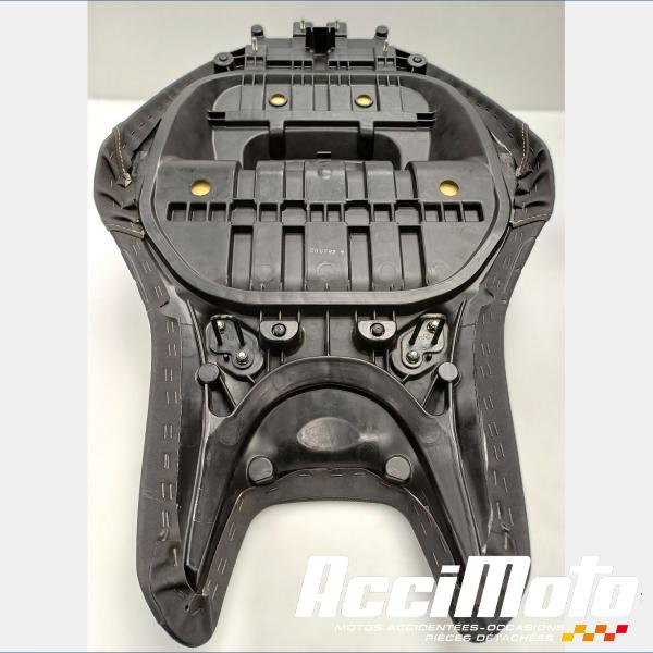 Pièce Moto Selle (origine) YAMAHA TMAX XP530