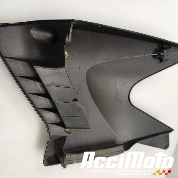 Pièce Moto Cache sous réservoir (droit) YAMAHA YBR 125