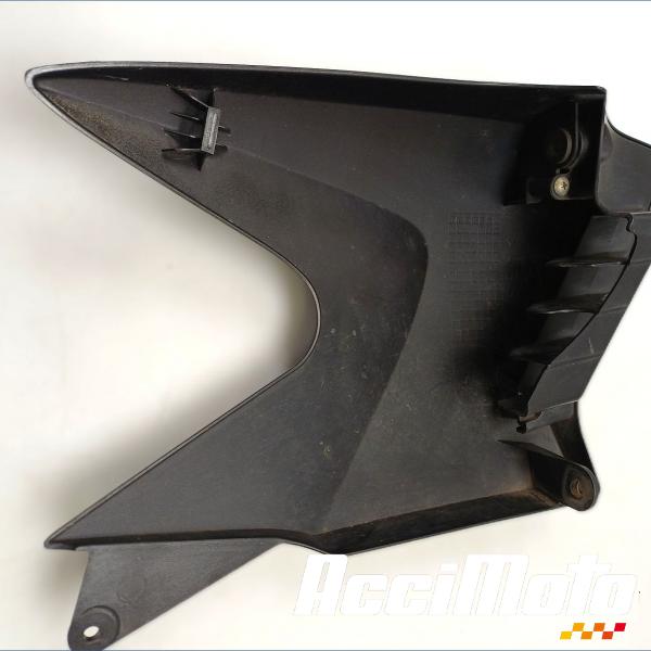 Pièce Moto Cache sous réservoir ( gauche ) YAMAHA YBR 125