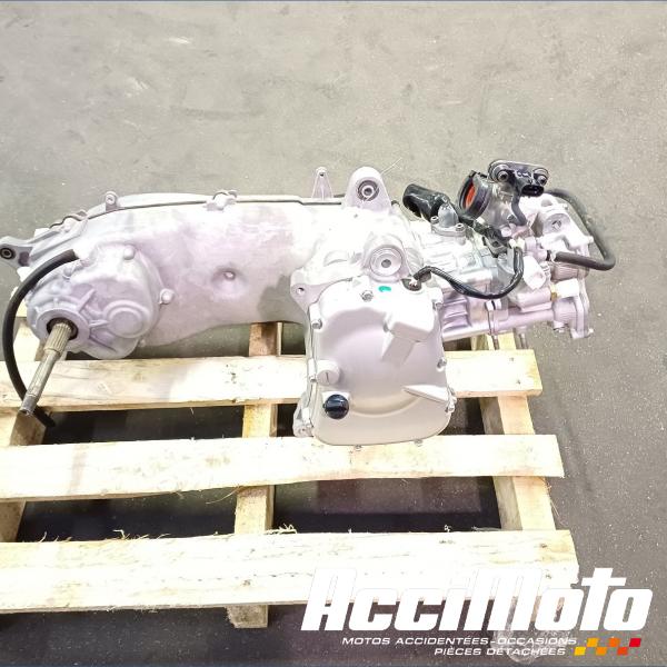 Pièce Moto Moteur YAMAHA XMAX YP125R