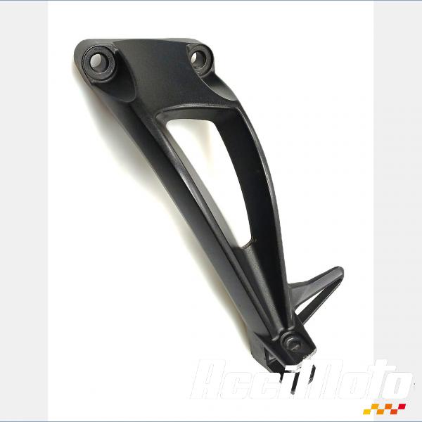 Pièce Moto Platine repose-pied arrière (gauche) YAMAHA FZ8 N