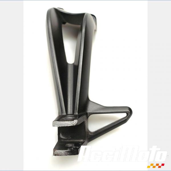 Pièce Moto Platine repose-pied arrière (gauche) YAMAHA FZ8 N