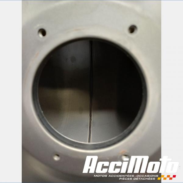 Pièce Moto Réservoir d'essence  YAMAHA FZ8 N