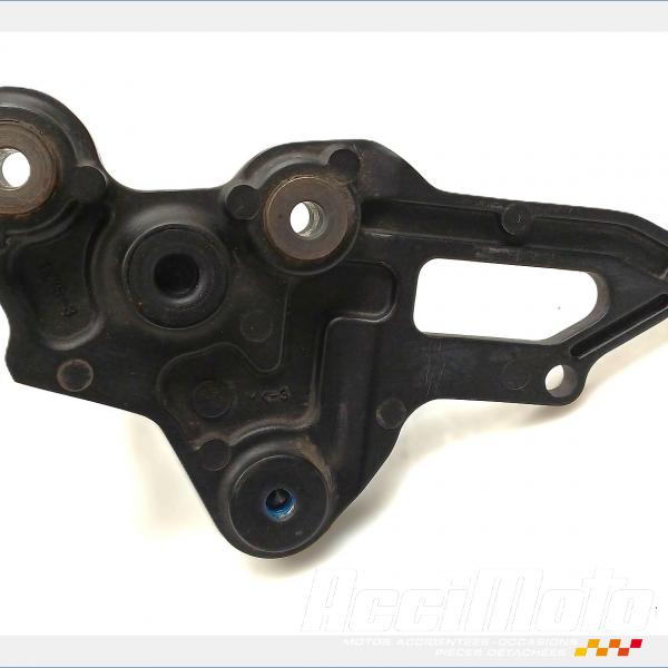 Pièce Moto Platine repose-pied avant (droit) YAMAHA MT-07