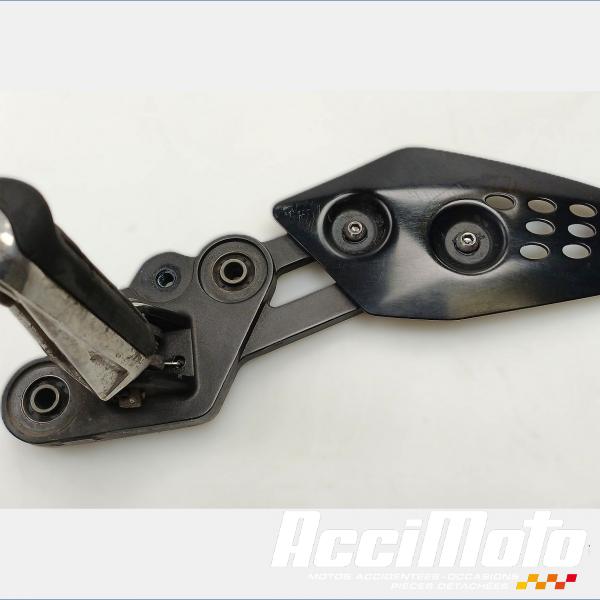 Pièce Moto Platine repose-pied avant (gauche) YAMAHA MT-07