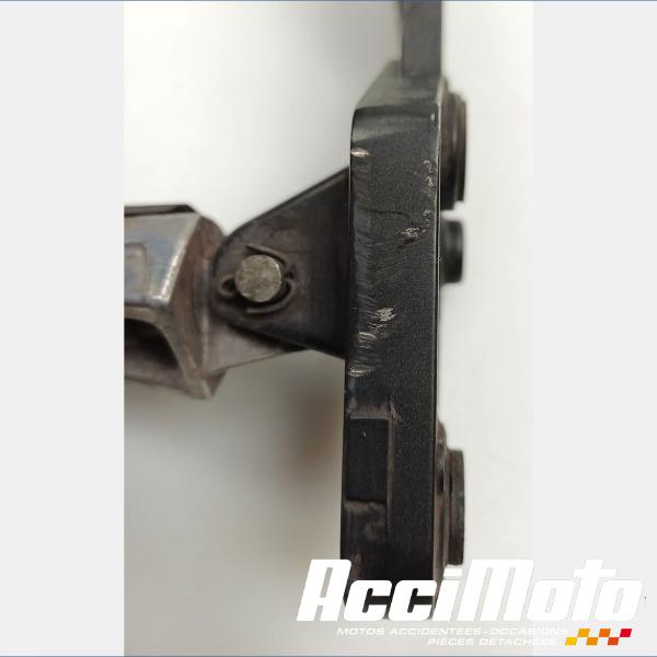 Pièce Moto Platine repose-pied avant (gauche) YAMAHA MT-07