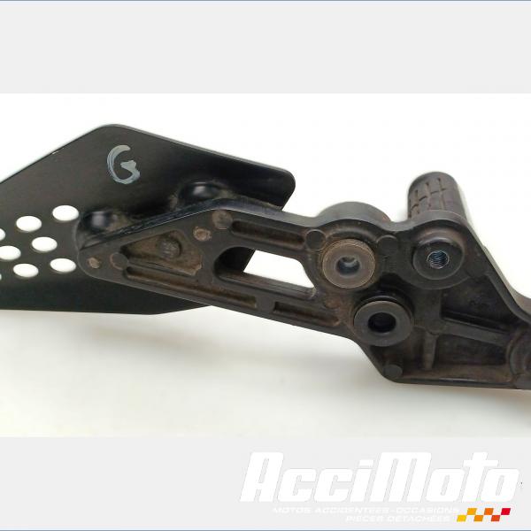Pièce Moto Platine repose-pied avant (gauche) YAMAHA MT-07