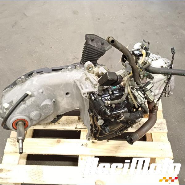 Pièce Moto Moteur YAMAHA XMAX YP400R