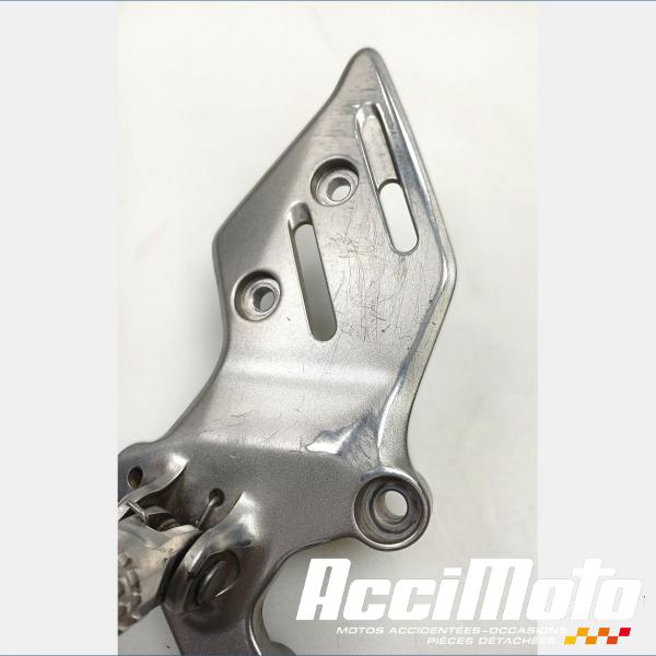 Pièce Moto Platine repose-pied avant (droit) YAMAHA MT-09