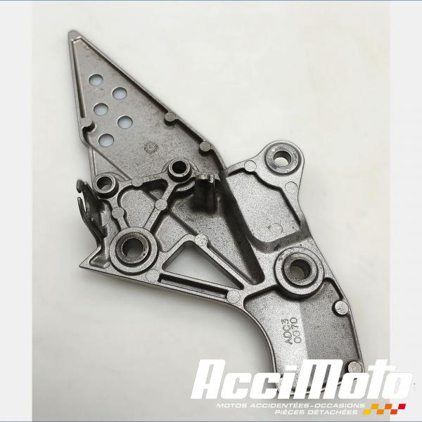 Pièce Moto Platine repose-pied avant (droit) KAWASAKI Z 750