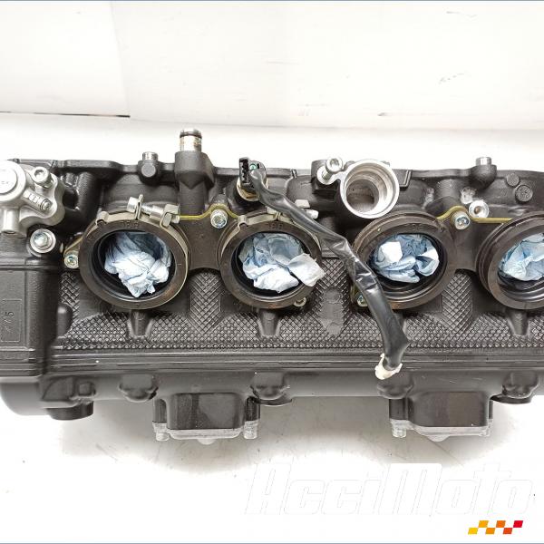 Pièce Moto Culasse  YAMAHA R1 YZF1000