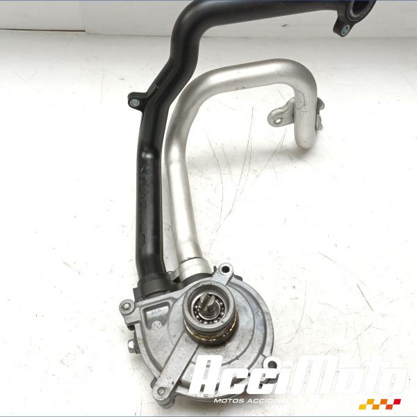 Pièce Moto Pompe à eau  YAMAHA R1 YZF1000