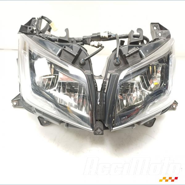 Pièce Moto Phare (optique avant) YAMAHA TMAX XP530