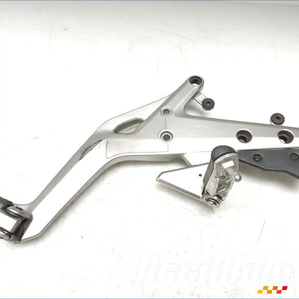 Pièce Moto Platine repose-pieds (droit) KAWASAKI ER6 N