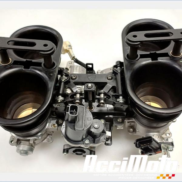 Pièce Moto Rampe d'injection (moteur) DUCATI PANIGALE 1100 V4S