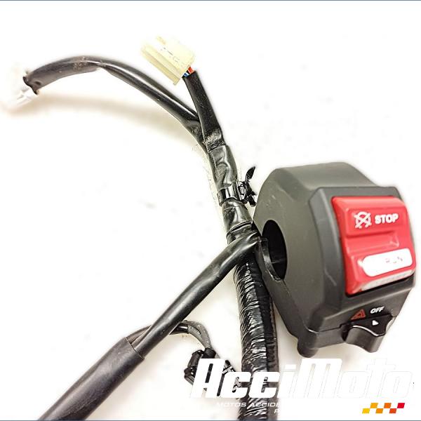 Pièce Moto Commodo (droit) YAMAHA MT-07