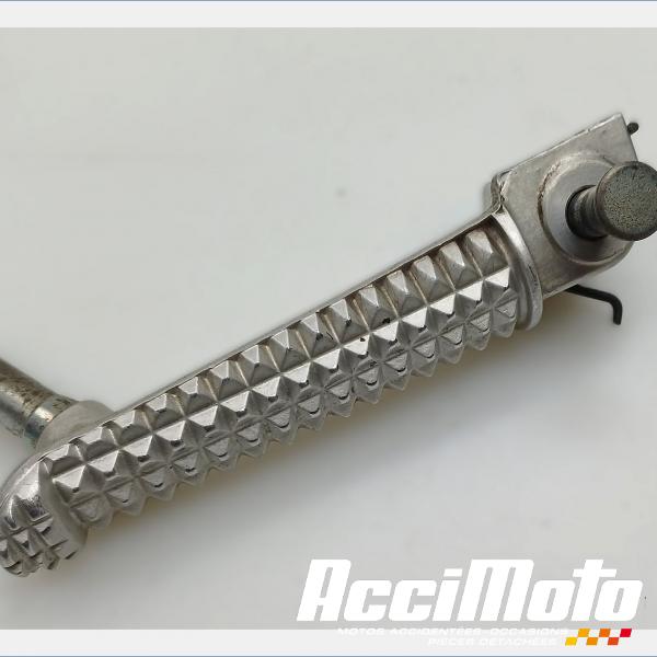 Pièce Moto Repose-pied avant (gauche) YAMAHA R6 YZF600