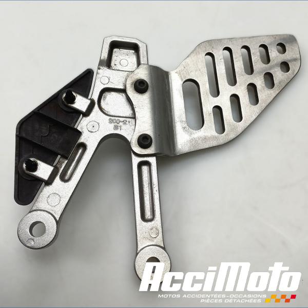 Pièce Moto Platine repose-pied avant (gauche) YAMAHA R6 YZF600