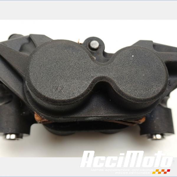 Pièce Moto étrier de frein avant (droit) YAMAHA R6 YZF600