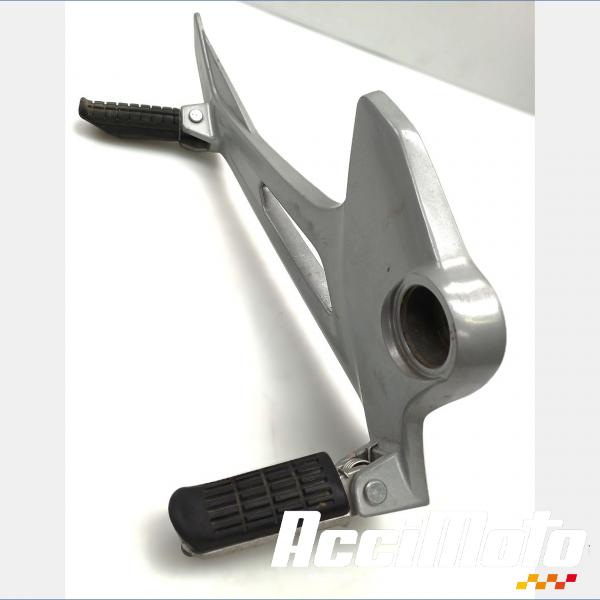 Pièce Moto Platine repose-pieds (droit) HONDA VARADERO XL125V