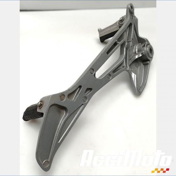 Pièce Moto Platine repose-pieds (droit) HONDA VARADERO XL125V