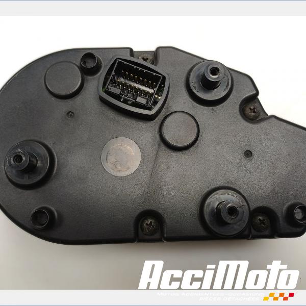 Pièce Moto Compteur (tableau de bord) TRIUMPH TT 600