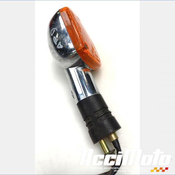 Pièce Moto Clignotant arrière (droit) HONDA REBEL CA125