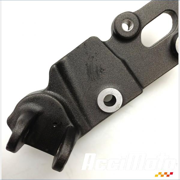 Pièce Moto Platine repose-pied avant (droit) TRIUMPH SPEED TRIPLE 1050 R