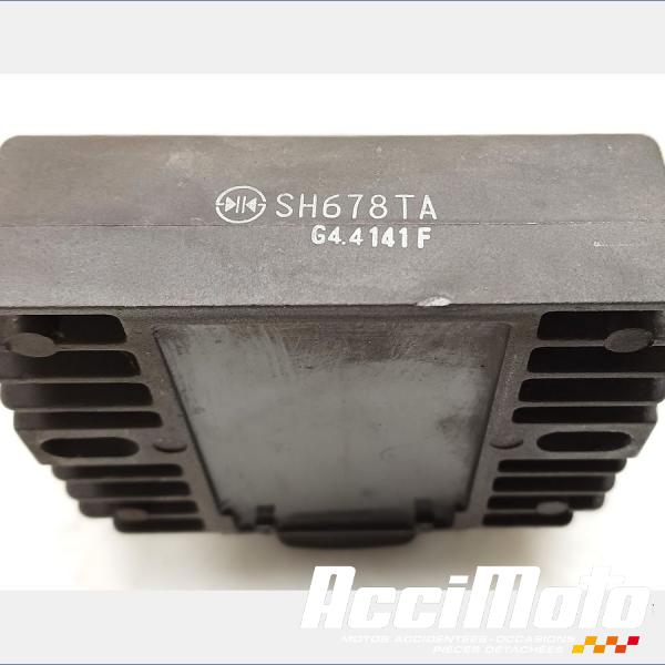 Pièce Moto Régulateur de tension  KAWASAKI ER6 N