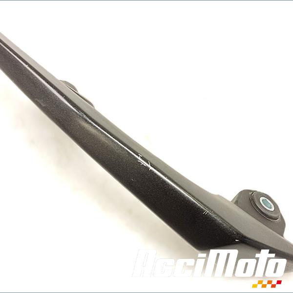 Pièce Moto Poignée passager (droit) KAWASAKI ER6 N