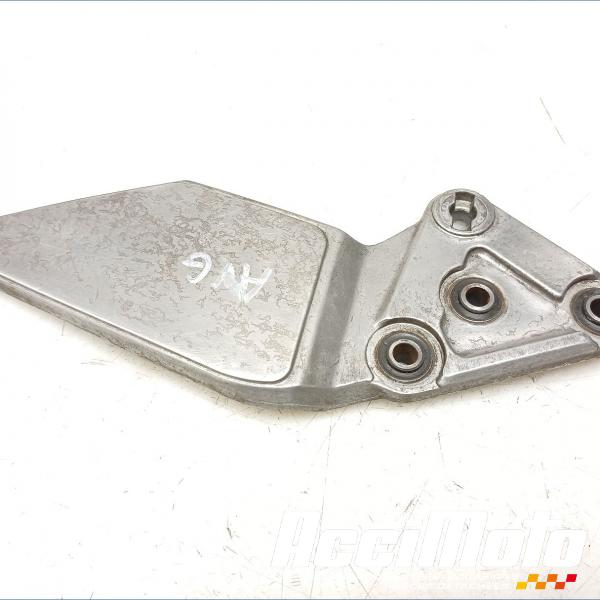 Pièce Moto Platine repose-pied avant (gauche) SUZUKI BANDIT GSF600N