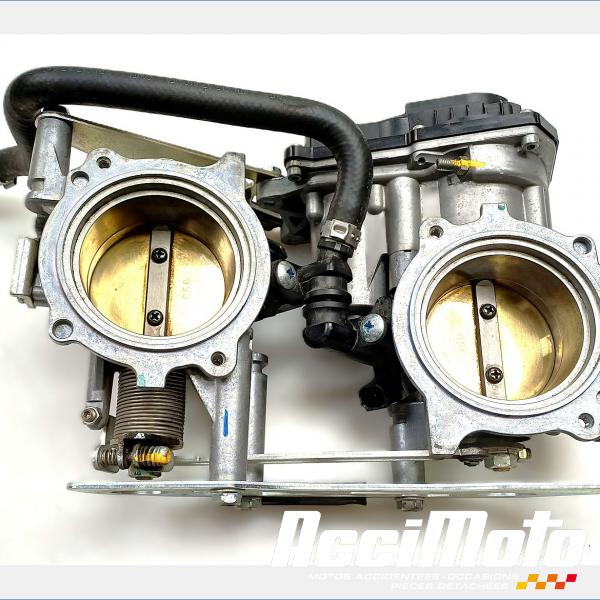 Pièce Moto Rampe d'injection (moteur) KTM 1290 SUPERDUKE