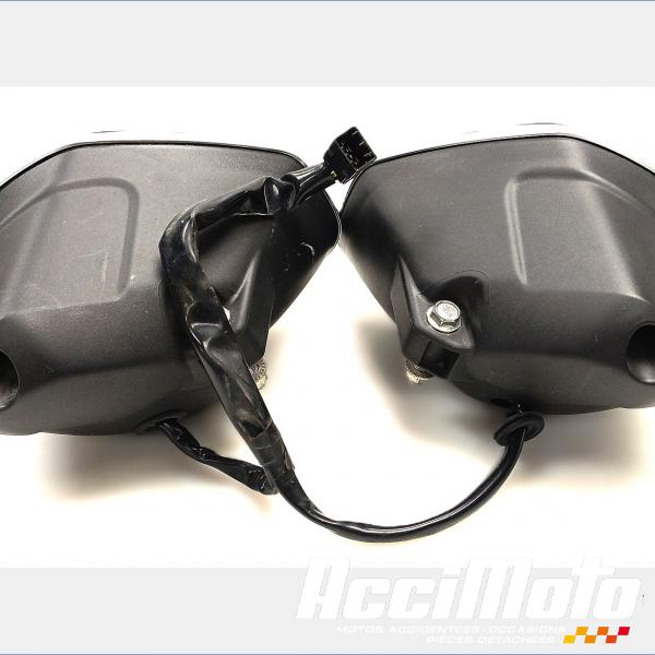 Pièce Moto Phare (optique avant) TRIUMPH STREET TRIPLE 675 R