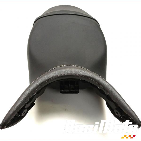 Pièce Moto Selle (origine) TRIUMPH STREET TRIPLE 675 R