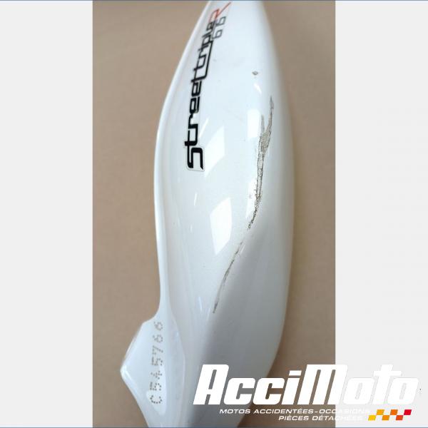 Pièce Moto Coque arrière (gauche) TRIUMPH STREET TRIPLE 675 R