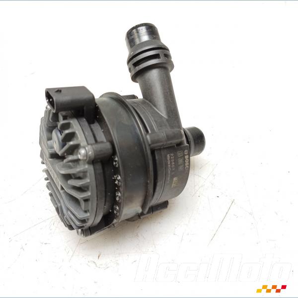 Pièce Moto Pompe à eau  BMW CE04