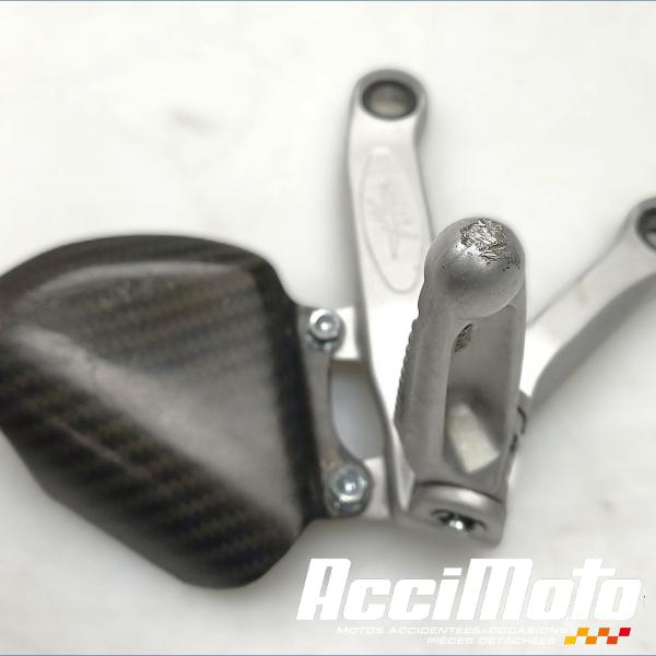 Pièce Moto Platine repose-pied avant (droit) MV AGUSTA BRUTALE 920