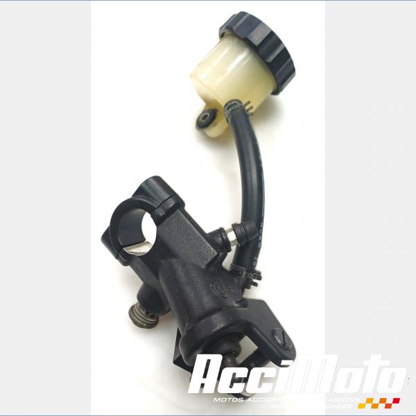 Pièce Moto Maître cylindre de frein avant YAMAHA R1 YZF1000
