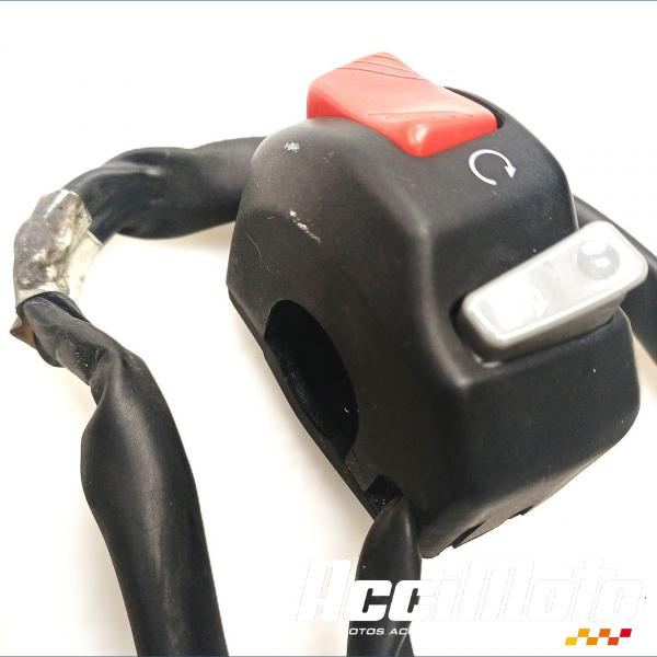 Pièce Moto Commodo (droit) YAMAHA R1 YZF1000