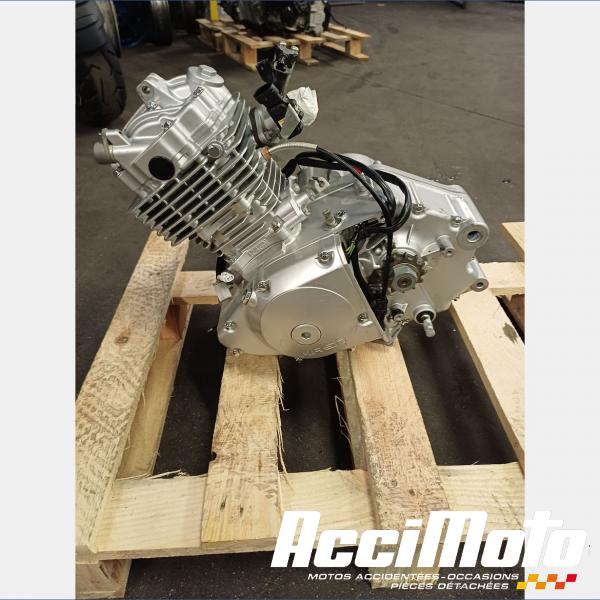 Pièce Moto Moteur MASH SEVENTY FIVE 125