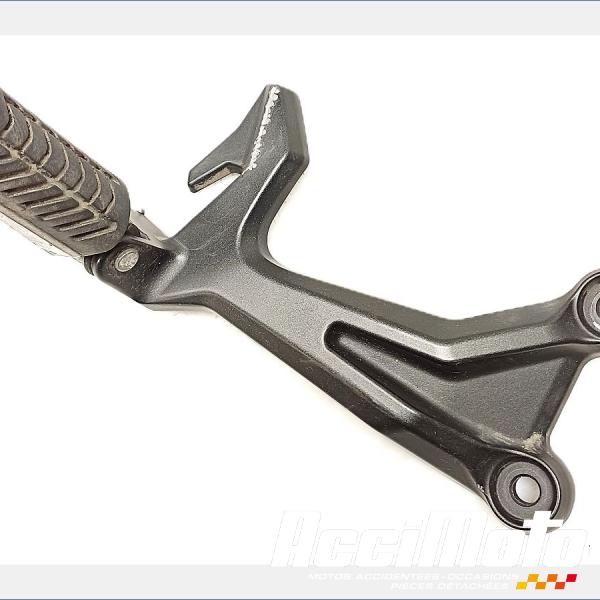 Pièce Moto Platine repose-pied arrière (droit) KAWASAKI Z 650